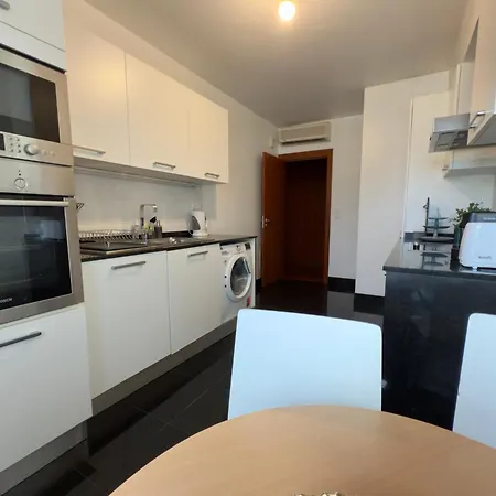 Apartment Expo Luxury Lissabon