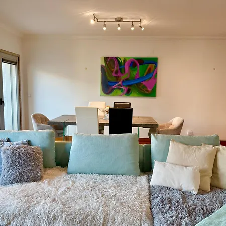 Apartment Expo Luxury Lissabon